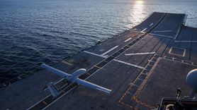 Bayraktar TB3, Kısa Pistli Gemilerden İnmiş ve Kalkmış İlk İHA Oldu