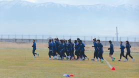 Yüksekova Spor Kadınlar 1. Ligi'nde Liderliği Sürdürüyor