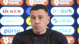 Fenerbahçe'ye Yenilen Başakşehir'de Cağdaş Atan Açıklamalarda Bulundu