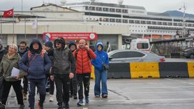 İzmir Limanı'na MSC Sinfonia Gemisiyle 2.700 Turist Geldi