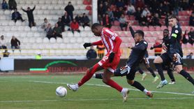 Boluspor, Adanaspor'u 3-1 Yenerek 3 Puan Aldı