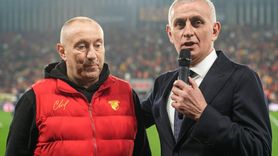 Göztepe Teknik Direktörü Stanimir Stoilov'a Fair Play Ödülü