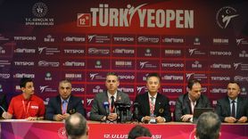 Antalya'da Uluslararası Türkiye Açık Tekvando Turnuvası Devam Ediyor