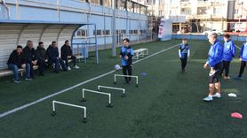 Futbol Aşkı Kadın Öğretmeni Antrenör Yaptı