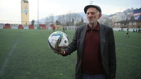 Futbol Sevdalısı İbrahim Özenir: Hakemleri Sorgulayan Efsane Köfteci