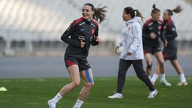 A Milli Kadın Futbol Takımı, Slovenya Maçına Hazırlanıyor