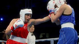 Kadınlar Dünya Boks Şampiyonası'nda Milli Sporcular Yarı Finale Yükseldi