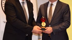 Türkiye-BAE Ekonomik İşbirliği Toplantısı Dubai'de Gerçekleşti