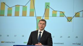 AB, Ekonomik Büyüme Tahminini Düşürdü