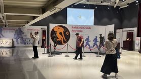 Antalya'da 'Anadolu'da Sporun Öyküsü' Sergisi Ziyaretçilerini Bekliyor