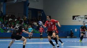 Hentbol Kadınlar Süper Lig Play-Off Final Serisi Beraberlikte 1-1