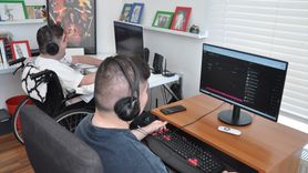 Kas Hastası İkiz Kardeşlerden Müzik Harikası: Yapay Zeka ile 1000 Eser