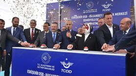 Ulaştırma Bakanı Uraloğlu, Eskişehir Lojistik Merkezi'nin Temelini Attı