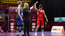 Milli Güreşçilerden 17 Yaş Altı Avrupa Şampiyonası'nda 3 Bronz Madalya