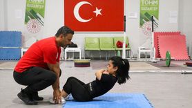 Paralimpik Sporcu Esra Nisa Özkılsız, Halterdeki Hedeflerini Belirledi