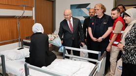 Adana Valisi Yavuz Selim Köşger, Filistinli Hastaları Ziyaret Etti