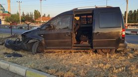 Afyonkarahisar'da Araç Kazası: 4 Yaralı