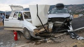 Amasya'da İki Otomobil Çarpıştı: 3 Yaralı