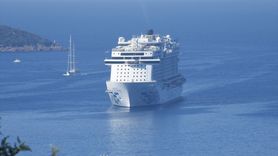 Aroya Kruvaziyeri Bodrum'da