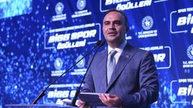 Bakan Kacır, BİGG Spor Ödülleri Töreni'nde Yenilikçi Spor Teknolojilerine Dikkat Çekti