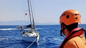 Bodrum Açıklarında Teknede Mahsur Kalan 9 Kişi Kurtarıldı