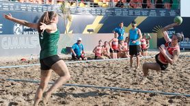 EHF Avrupa Plaj Hentbolu Şampiyonası Antalya'da Devam Ediyor