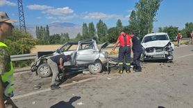 Erzincan'da Zincirleme Kaza: 5 Yaralı