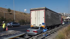 İzmir'de Trafik Kazası: 1 Ölü, 1 Yaralı
