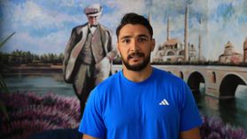 Kırkpınar'da Yağlı Güreş Geleneği Sürüyor