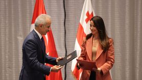 Türkiye ile Gürcistan Arasındaki Ticaret Hedefi 5 Milyar Dolar