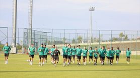 Vali Çiftçi, Konyaspor'un Erzurum Kampını Ziyaret Etti