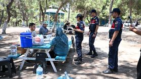 Adana'da Jandarma Orman Yangınlarına Karşı Piknik Alanlarında Uyarılarda Bulundu