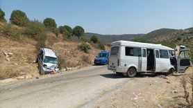 Aydın'da Minibüs ve Ticari Araç Çarpıştı: 14 Yaralı