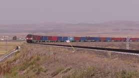 Bakü-Tiflis-Kars Demiryolu Hattında Yük Taşımacılığı Artıyor