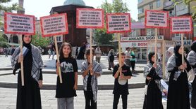 Bursa'da İmam Hatip Öğrencilerinden Gazze İçin Sessiz Tiyatro