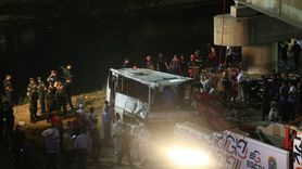 Cezayir'de Yolcu Otobüsü Köprüden Dereye Düştü: 18 Ölü