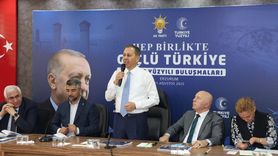 İçişleri Bakanı Yerlikaya Erzurum'da Esnafı ve AK Parti İl Başkanlığını Ziyaret Etti