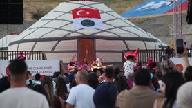 İsmail Altunsaray Ahlat'ta Malazgirt Zaferi'ni Kutladı