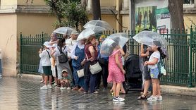 İstanbul'da Sağanak Yağışlar Yaşandı