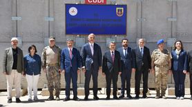 Kültür ve Turizm Bakanı Ersoy Cudi Dağı'nda İncelemelerde Bulundu