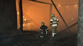 Kütahya'da Yangın Felaketi: 2 Ev ve 3 Samanlık Yandı