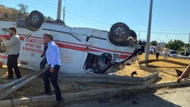 Manisa'da Ambulans ve Otomobil Kazası: 1 Ölü, 6 Yaralı