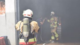 Manisa'da Depo Yangını Kontrol Altına Alındı