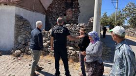 Manisa'da Deprem Sonrası Yardım ve Hasar Tespit Çalışmaları Devam Ediyor