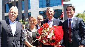 Özgür Özel Trabzon'da Taziye ve Ziyaretlerde Bulundu