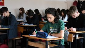  6, 7, 8, 9 ve 10. Sınıflar Kalemler Hazırlansın: MEB, Milyonlarca Öğrenci İçin 2025-2026 Ortak Sınav Takvimini Açıkladı! İşte O Tarihler