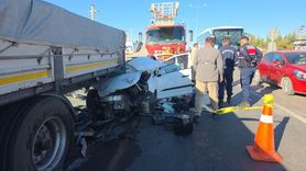 Aksaray'da Trafik Kazası: Anne Hayatını Kaybetti, Oğul Yaralandı