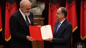 Arnavutluk'ta Yeni Hükümet Kurma Görevi Edi Rama'ya Verildi