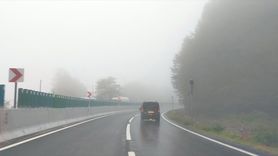 Bolu Dağı'nda Sis Ulaşımı Olumsuz Etkiliyor