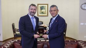 CHP Genel Başkanı Özgür Özel, Çekya'nın Büyükelçisi ile Görüştü
